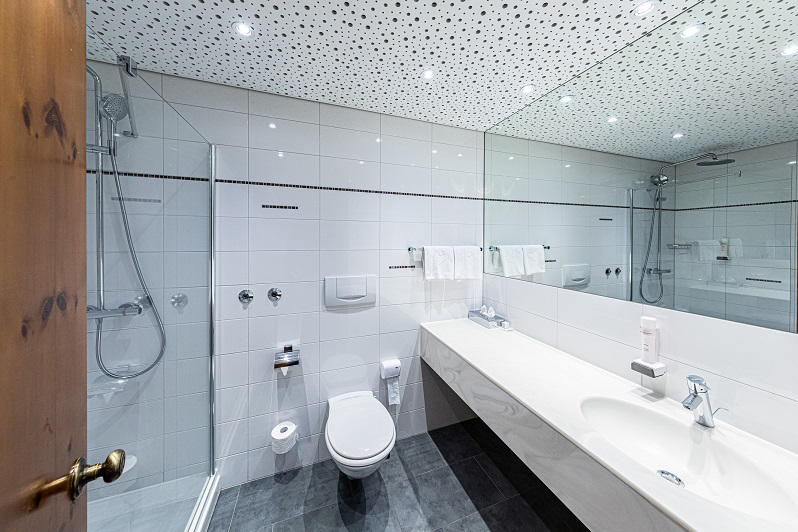 Doppelzimmer Komfort - Badezimmer