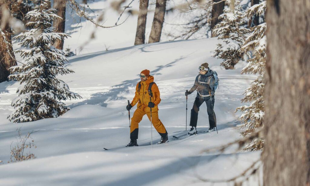 Skitouren gehen in der unberührten Natur